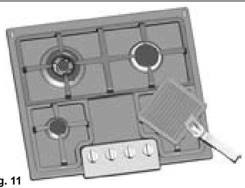 CANDY PG 750S X - INSTRUCTION D'UTILISATION OPTIMALE DE L'ACCESSORIES GRIL (voir fig. D) - 2