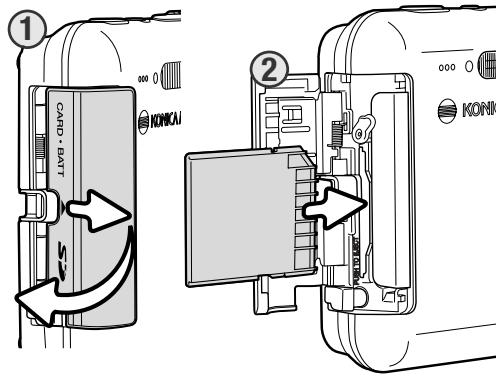 KONICA DIMAGE X1 - INSTALLATION ET RETRAIT D'UNE CARTE MÉMOIRE - 2