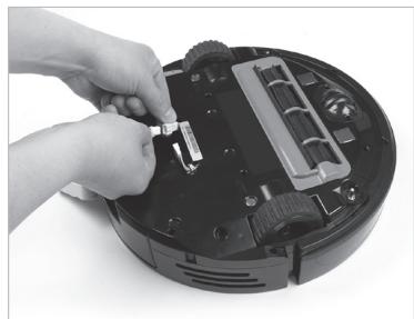 DARTY DaRryEZICLEANASPI-ROBOTHOBOT 388 - Pour remplacer la batterie - 5