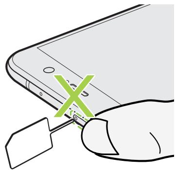 HTC U PLAY BLANC 32G - Plateau des cartes - 1