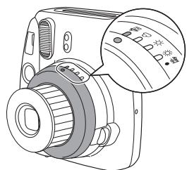 FUJIFILM INSTAX Mini 8 FRAMBOISE - Ajustement de la luminosité - 1