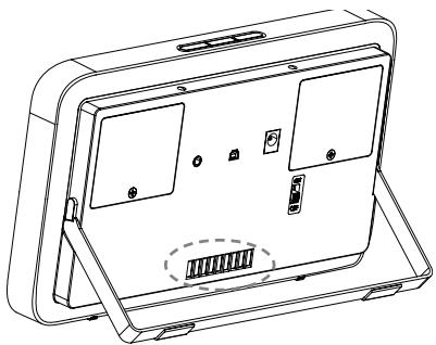 GEAR4 DUOCOD - Points de connexion du caisson de basses et des enceintes - 2