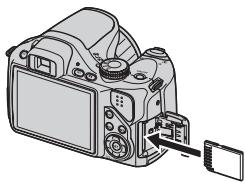 CASIO EX-FH2OBKECA - Insérez une carte mémoire. - 3