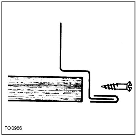 ZANUSSI ZBM764W - Fixation dans le meuble - 2