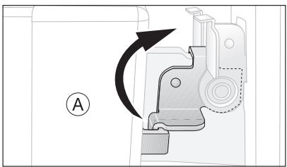 ARTHUR MARTIN FE 3414 WC - Démontage de la vitre de la porte - 2