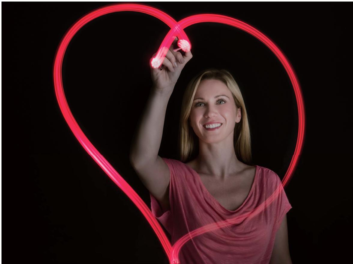 HUAWEI MATE 20 LITE GOLD - Utilisez la lumière Graffiti pour creer des motifs lumineux - 1