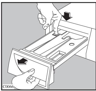 ARTHUR MARTIN AWN 1475 - Le distributeur de produits - 1