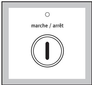 ARTHUR MARTIN AWN 1475 - Mise sous tension du lave-linge - 1