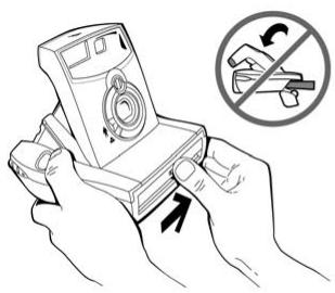 POLAROID Spectra 1200FF - Charger la pellicule (Important: Toujours charger la cassette de pellicule lorsque l'appareil photo est ouvert ! - 1