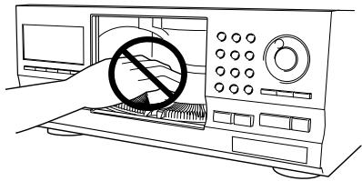 PIONEER PD-F1009 - ATTENTION: - 1