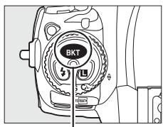NIKON D3X - Sélectionnez un incrément de balance des blancs. - 1
