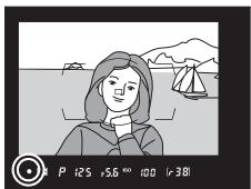 NIKON D3X - Vérifiez que l'indicateur de mise au point (●) apparait dans le viseur. - 1