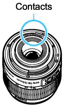 CANON EOS 4000D+18-55iiic - Taches se collant à l'avant du capteur - 1