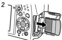 FUJIFILM SP-590UZ - Pour retirer la carte xD-Picture Card - 2