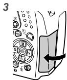 FUJIFILM SP-590UZ - Insérer la carte xD-Picture Card™ (vendue séparément) dans l'appareil photo - 3