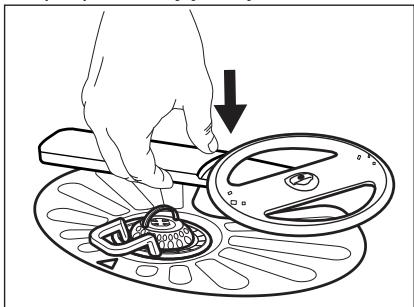 ELECTROLUX EES48400L - Apatinès purkštuvo alkūnès valymas - 3