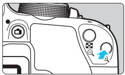 CANON 800D - Positionnez le selectable de mode de mise au point de l'objectif sur . - 1