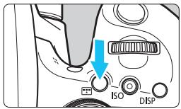 CANON 800D - Appuyez sur la touche <三> ou <四> ( 四6 ). - 1