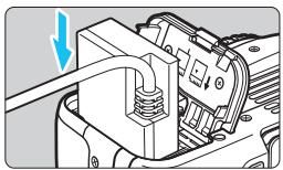 CANON 800D - Branchez le cordon d'alimentation. - 1