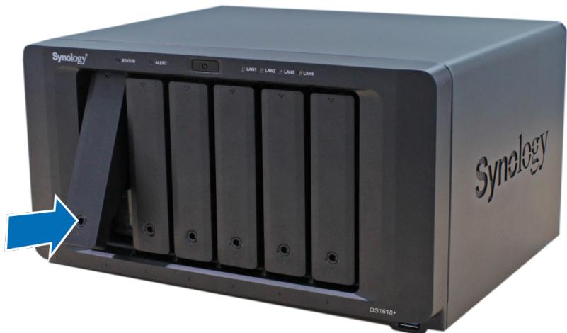 SYNOLOGY DS1618 - Installation des disques - 1