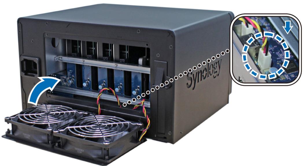 SYNOLOGY DS1618 - Pour remplacer le ventilateur du système : - 6