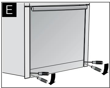 NEFF B44M42N3 - Accrocher la porte de l'appareil - 5