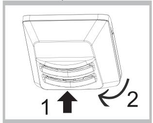 INDESIT Xi9T2iX - Remplacement de l'ampoule d'éclairage * - 1