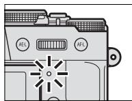 FUJIFILM X-T20 NR + XF 18-55MM - Le témoin lumineux - 1