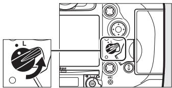 NIKON D4S - Positionner le loquet de verrouillage du sélecteur demise au point sur - 1