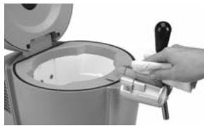 KRUPS VB4150FR - Nettoyage lors de l'installation d'un nouveau fêt Beertender - 3