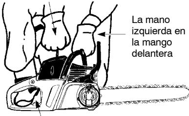 MCCULLOCH CS 420T Tronçonneuse - ARRANQUE Y PARADA - 1