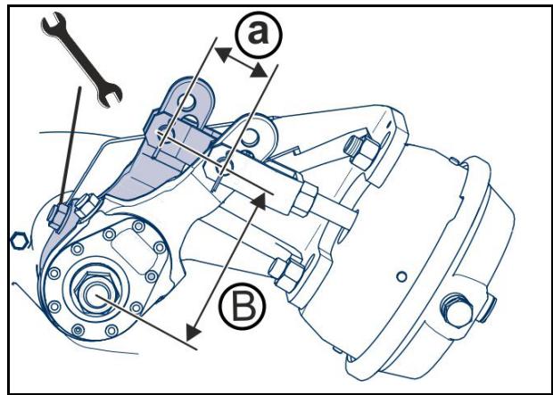 AMAZONE UX 11201 Super Pulvérisateur remorque avec pack Confort CP - Réglage de l'actionneur de rampe (opération en atelier) - 1