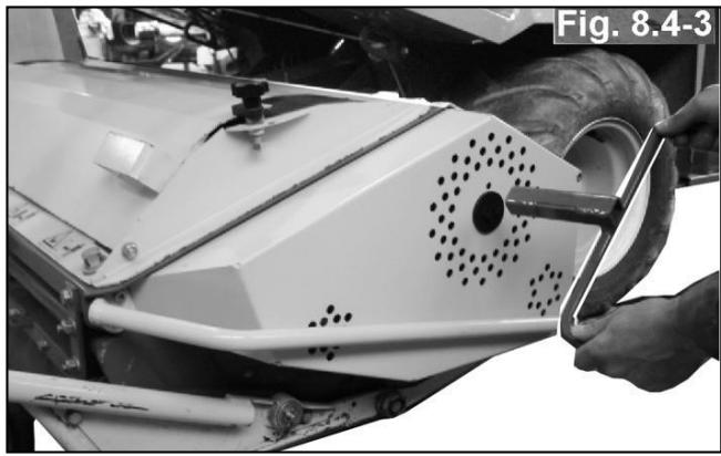 AMAZONE PH-1250 4WDi - Nettoyage de la vis transversale : - 2