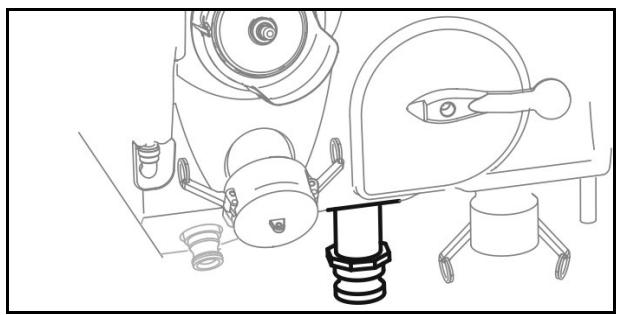 AMAZONE UX 4200Special - Vidange du cuve de liquide de pulverisation avec la pompe - 4