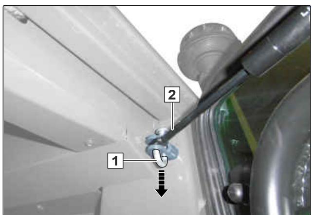 AMAZONE Profihopper 1500 SmartLine - Ouvrir et fermer les portes pour les opérations de maintenance - 1