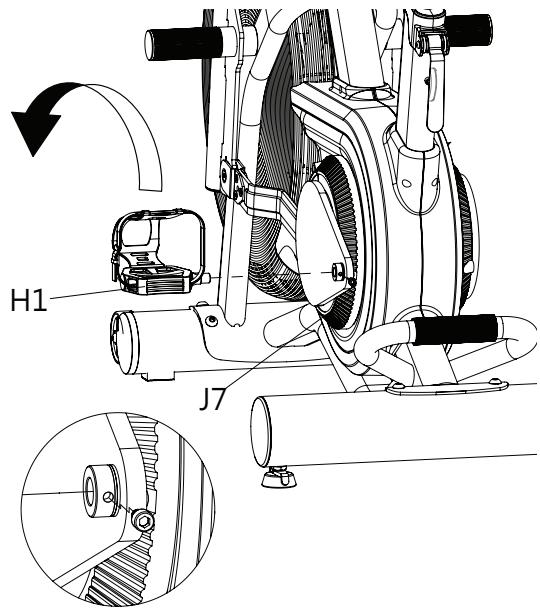 CARE FITNESS CROSSAIR-MAG C2 - 4-1. Una el pedal izquierdo - 4