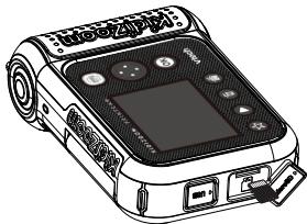 VTECH KidiZoom Print Cam bleu - MISE EN PLACE DE LA CARTE MÉMOIRE - 1