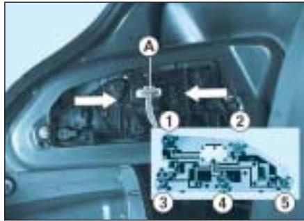 PEUGEOT 406 - Troisième feu stop berline (5 lampes w 5 w) - 2