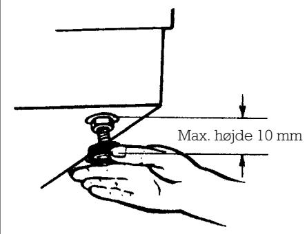 BRANDT WFF1113N - Indstilling af højden: - 1