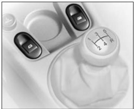 CITROEN C2 - Rabattement des rétroviseurs - 1