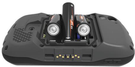 GARMIN MONTERRA - Mise en place de piles AA - 1