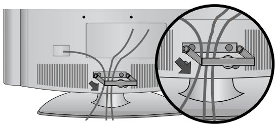 LG 322000-ZA.BETPLJG - How to remove the cable management clip - 2