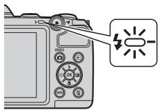 NIKON COOLPIX L320 - Témoin du flash - 1