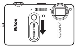 NIKON COOLPIX S1200PJ - Mettez l'appareil photo sous tension et ouvrez le volet de protection du projecteur. - 1