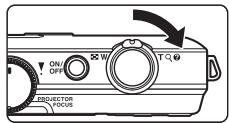 NIKON COOLPIX S1200PJ - Tournez la commande de zoom sur la position t (q) en mode de visualisation plein écran pour effectuer un zoom sur la photo (32) - 1