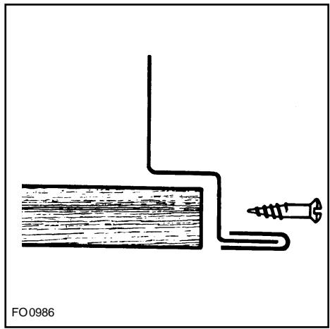 FAURE CFM725N - Fixation dans le meuble - 2