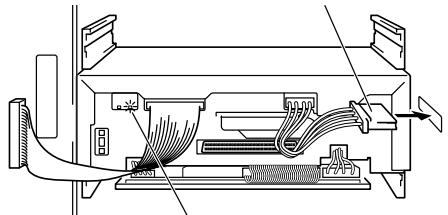 PIONEER DVD-R7783 - Spannungsversorgungskabel an. - 1