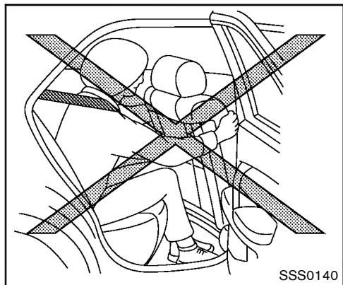 NISSAN JUKE - Attention : - 2