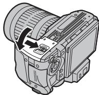FUJIFILM FINEPIX HS30EXR - Fermez le couvercle du compartiment des piles. - 1