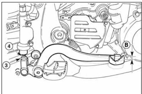 HUSQVARNA HVA WR 300 2010 - CHECKING THE FLUID LEVEL - 2